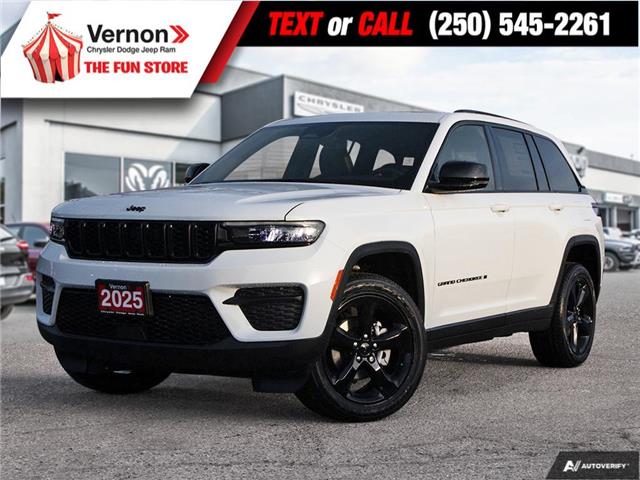 2025 Jeep Grand Cherokee Laredo (Stk: 250078) in Vernon - Image 1 of 30