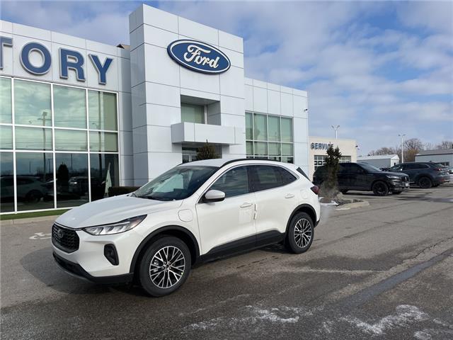2025 Ford Escape PHEV (Stk: VFPP00372) in Chatham - Image 1 of 19