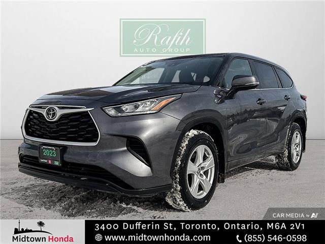 2023 Toyota Highlander LE (Stk: P18965ET) in North York - Image 1 of 29