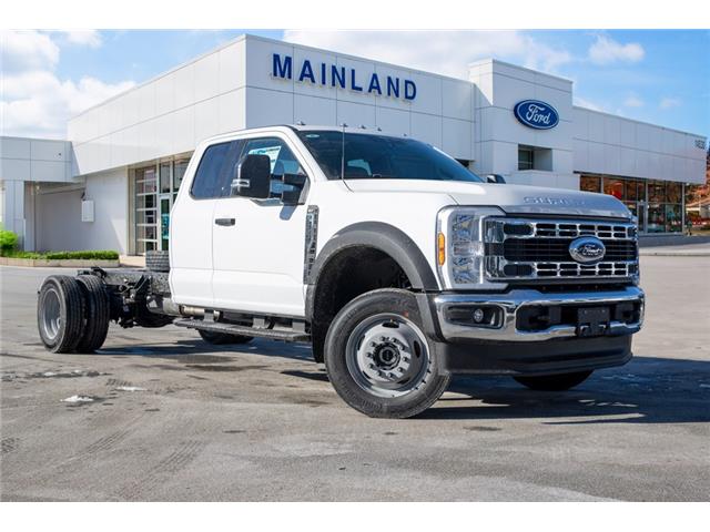 2025 Ford F-550 Chassis XLT (Stk: 25F56066) in Vancouver - Image 1 of 17