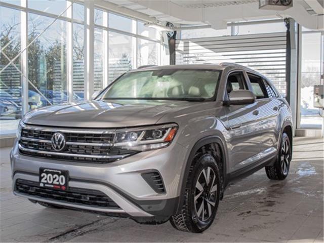 2020 Volkswagen Atlas Cross Sport 2.0 TSI Comfortline (Stk: 25755B) in Kingston - Image 1 of 18