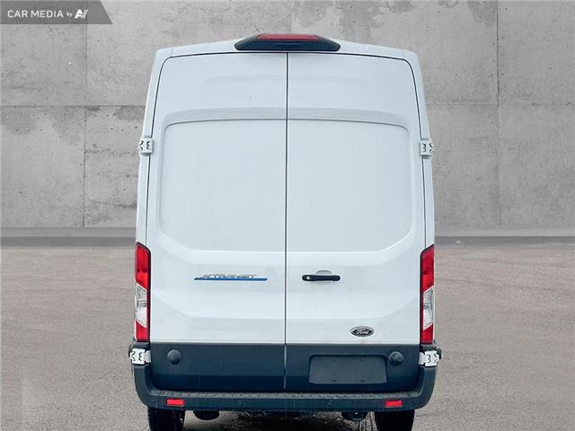 2023 Ford E-Transit-350 Cargo Base (Stk: 23AF2701) in Airdrie - Image 5 of 23