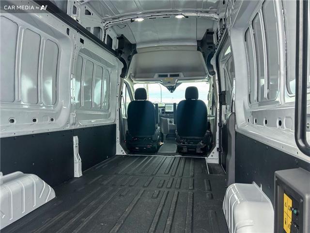 2023 Ford E-Transit-350 Cargo Base (Stk: 23AF2701) in Airdrie - Image 12 of 23