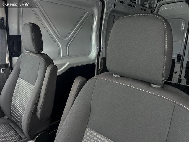 2023 Ford E-Transit-350 Cargo Base (Stk: 23AF2701) in Airdrie - Image 19 of 23