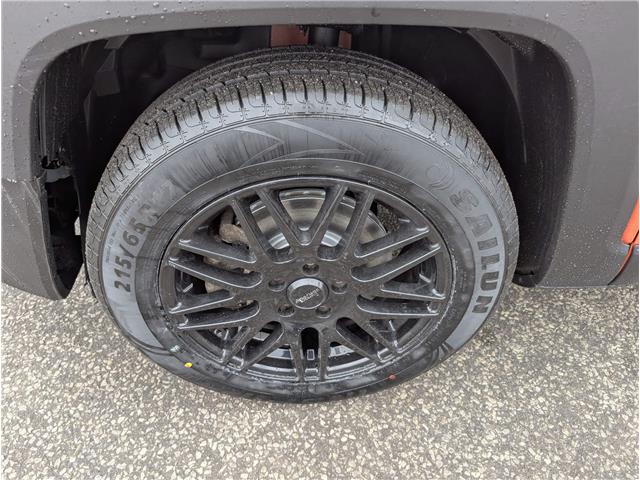 2015 Jeep Renegade Sport (Stk: B1721) in Sarnia - Image 10 of 28