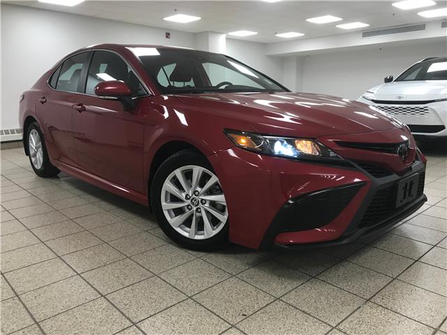 2022 Toyota Camry SE (Stk: 6859) in Calgary - Image 1 of 21