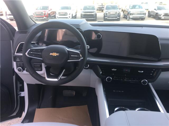2025 Chevrolet Suburban Premier (Stk: 25SB5780) in Pincher Creek - Image 10 of 19