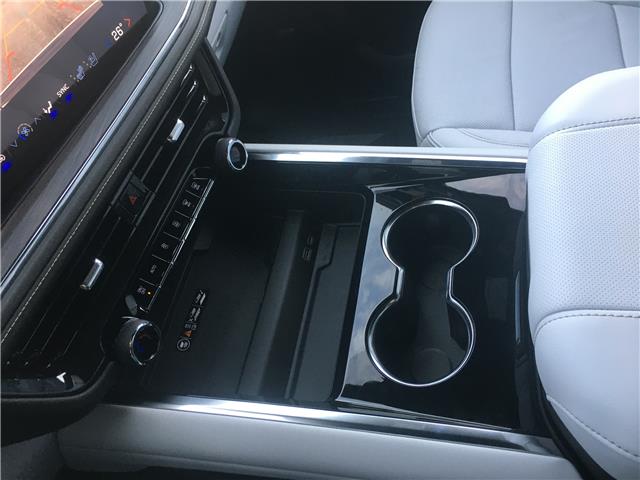 2025 Chevrolet Suburban Premier (Stk: 25SB5780) in Pincher Creek - Image 19 of 19