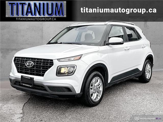 2022 Hyundai Venue Preferred w/Two-Tone (Stk: 168904) in Langley BC - Image 1 of 25