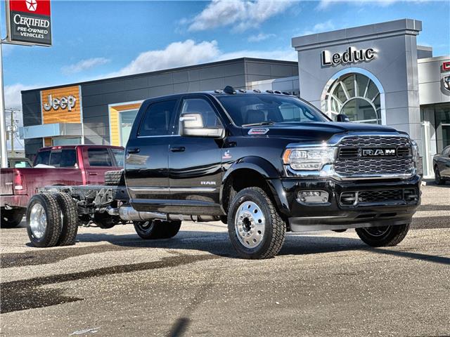 2024 RAM 5500 Chassis Tradesman/SLT/Laramie/Limited (Stk: R464) in Leduc - Image 1 of 18