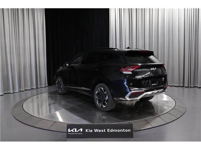 2025 Kia Sportage Plug-In Hybrid SX w/Black Interior (Stk: 25955) in Edmonton - Image 4 of 32