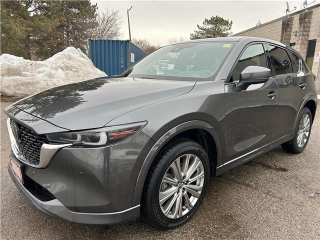 2023 Mazda CX-5 Signature (Stk: 15839) in Newmarket - Image 1 of 43