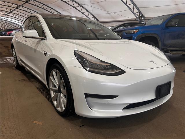 2018 Tesla MODEL 3/PERFORMCE/LNG RNGBASE  5YJ3E1EB0JF111150 218643 in AIRDRIE