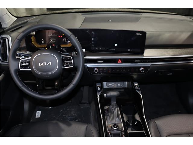 2025 Kia Sorento 2.5T X-Line (Stk: 25966) in Edmonton - Image 12 of 25