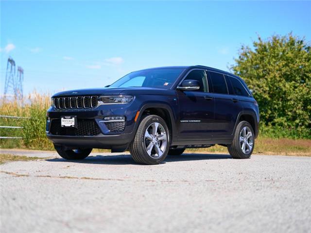 2023 Jeep Grand Cherokee 4xe Base (Stk: 28960) in Surrey - Image 1 of 24
