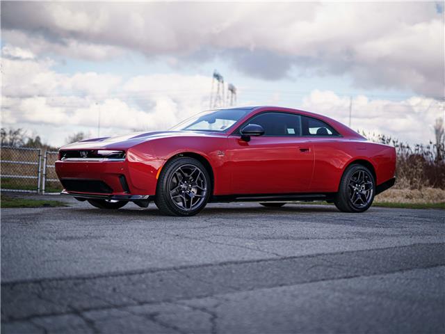 2024 Dodge Charger Daytona Base (Stk: R205659) in Surrey - Image 1 of 28