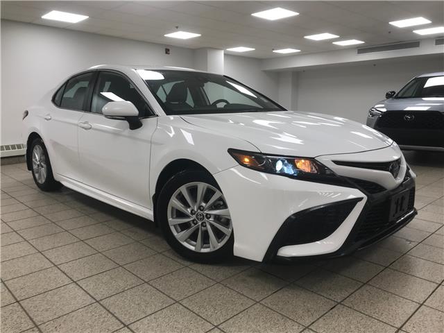 2023 Toyota Camry SE (Stk: 6860) in Calgary - Image 1 of 6