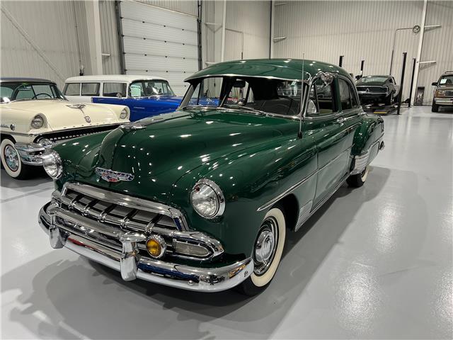 1952 Chevrolet Styleline Deluxe  (Stk: 935569) in Watford - Image 2 of 44