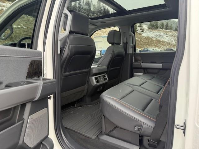 2025 Ford F-350 Lariat (Stk: 5T036) in Williams Lake - Image 10 of 13