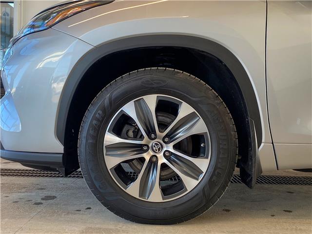 2023 Toyota Highlander XLE (Stk: V2982) in Prince Albert - Image 2 of 14