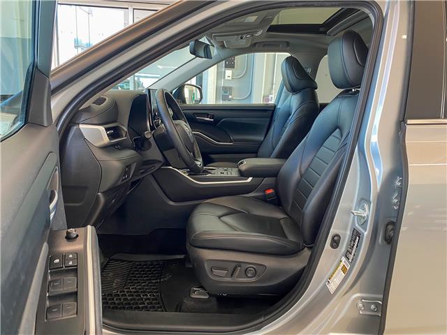 2023 Toyota Highlander XLE (Stk: V2982) in Prince Albert - Image 5 of 14