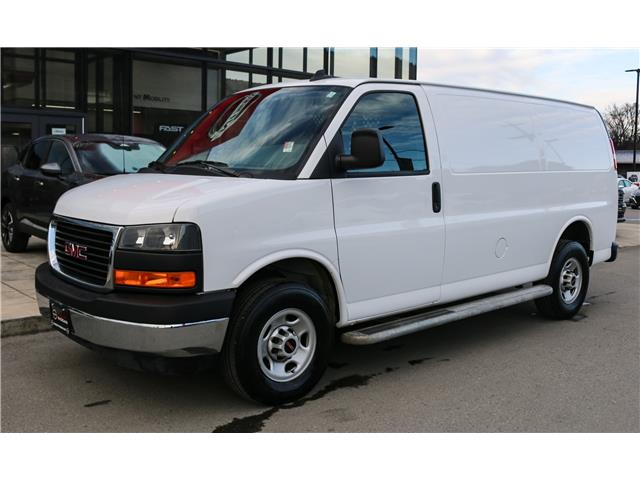 2023 GMC Savana 2500 Work Van (Stk: UT2125) in Kamloops - Image 1 of 22
