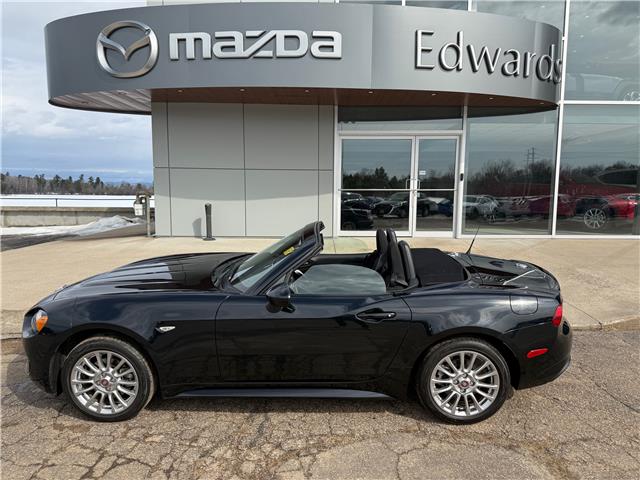 2020 Fiat 124 Spider Classica (Stk: 24316) in Pembroke - Image 1 of 22