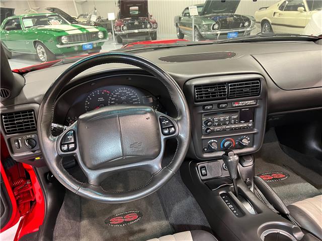 2002 Chevrolet Camaro Z28 (Stk: 121082) in Watford - Image 25 of 33