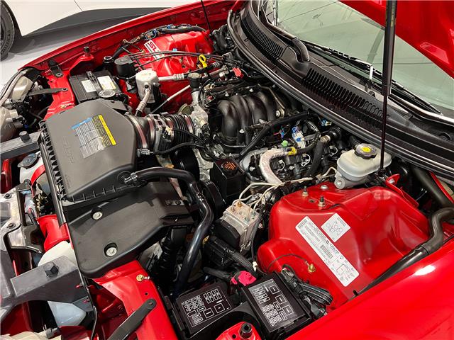 2002 Chevrolet Camaro Z28 (Stk: 121082) in Watford - Image 32 of 33