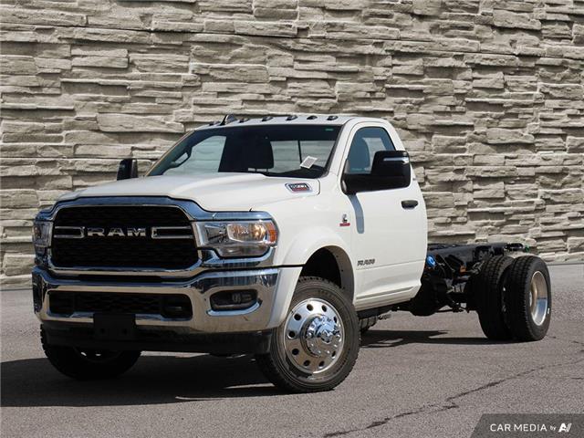 2024 RAM 5500 Chassis Tradesman/SLT (Stk: R2090) in Hamilton - Image 1 of 26