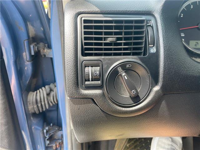 2008 Volkswagen City Golf 2.0L (Stk: V031840) in Scarborough - Image 10 of 15