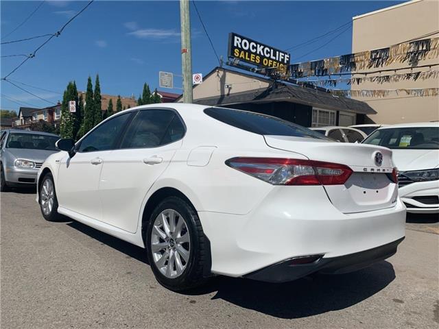 2018 Toyota Camry Hybrid  (Stk: T504725) in Scarborough - Image 5 of 17