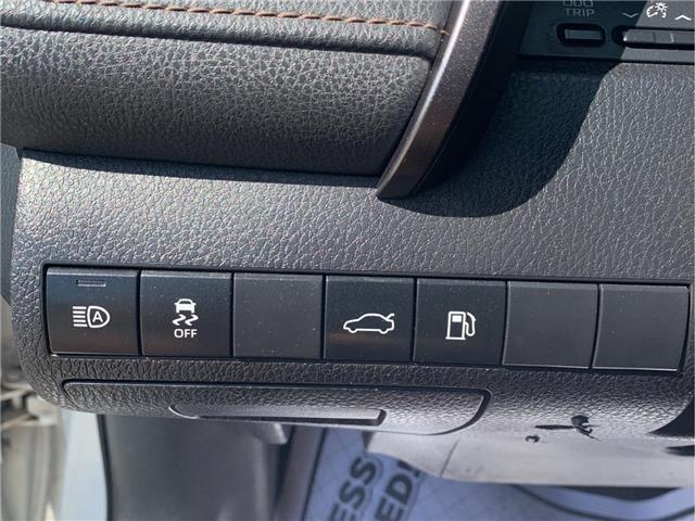 2018 Toyota Camry Hybrid  (Stk: T504725) in Scarborough - Image 9 of 17