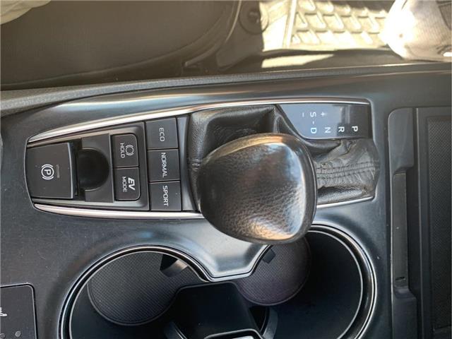 2018 Toyota Camry Hybrid  (Stk: T504725) in Scarborough - Image 16 of 17