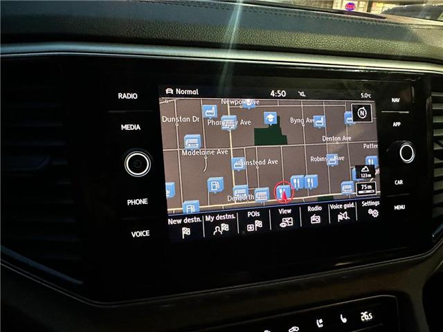 2019 Volkswagen Atlas 3.6 FSI Highline in Scarborough - Image 19 of 22 2019 Volkswagen Atlas 3.6 FSI Highline in Scarborough - Image 19 of 22