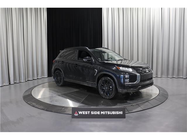 2025 Mitsubishi RVR NOIR (Stk: R25296) in Edmonton - Image 1 of 22