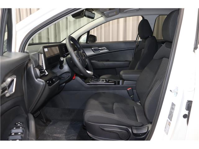 2025 Kia Sportage LX (Stk: 25973) in Edmonton - Image 8 of 19 2025 Kia Sportage LX (Stk: 25973) in Edmonton - Image 8 of 19