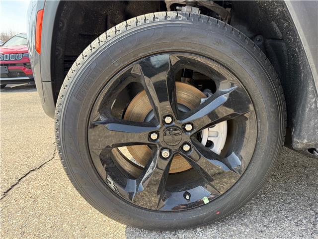 2025 Jeep Grand Cherokee L Limited (Stk: VS058) in Elmira - Image 9 of 17