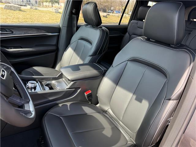 2025 Jeep Grand Cherokee L Limited (Stk: VS058) in Elmira - Image 12 of 17