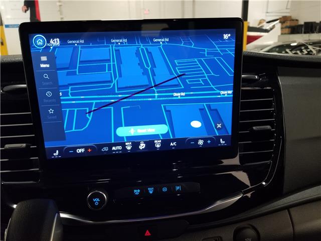 2024 Ford Transit-350 Passenger XLT in Mississauga - Image 17 of 25