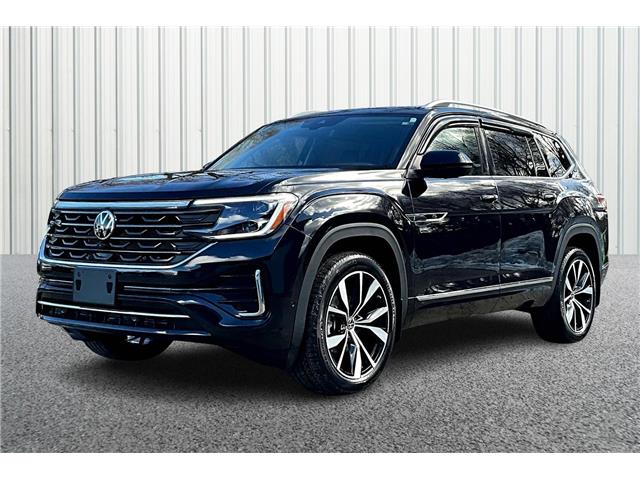2024 Volkswagen Atlas 2.0 TSI Execline (Stk: 24AT8816A) in Cranbrook - Image 1 of 30