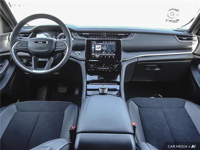 2025 Jeep Grand Cherokee Laredo (Stk: J5221) in Brantford - Image 25 of 27