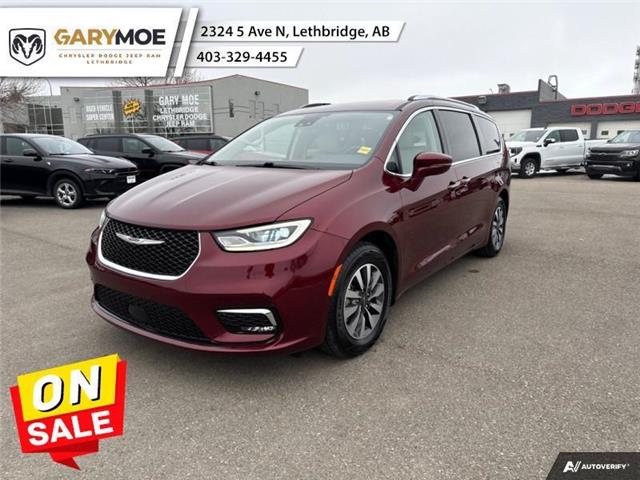 2021 Chrysler Pacifica Touring-L Plus (Stk: LC0438) in Lethbridge - Image 1 of 18