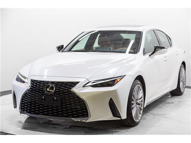 2025 Lexus IS 300