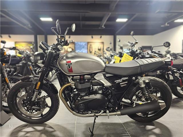 2025 Triumph SPEED TWIN 900 (Stk: 25TS-031) in Grande Prairie - Image 3 of 9