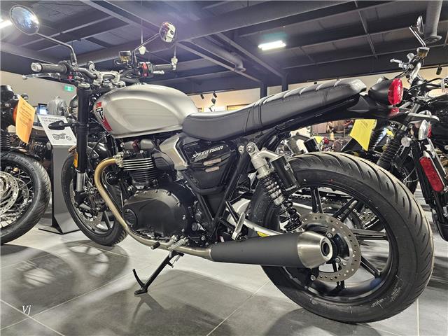 2025 Triumph SPEED TWIN 900 (Stk: 25TS-031) in Grande Prairie - Image 5 of 9