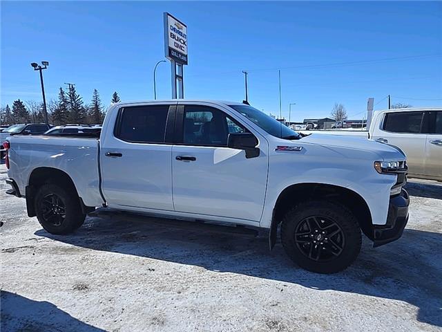 2022 Chevrolet Silverado 1500 LTD LT Trail Boss (Stk: 25T071A) in Wadena - Image 4 of 9 2022 Chevrolet Silverado 1500 LTD LT Trail Boss (Stk: 25T071A) in Wadena - Image 4 of 9