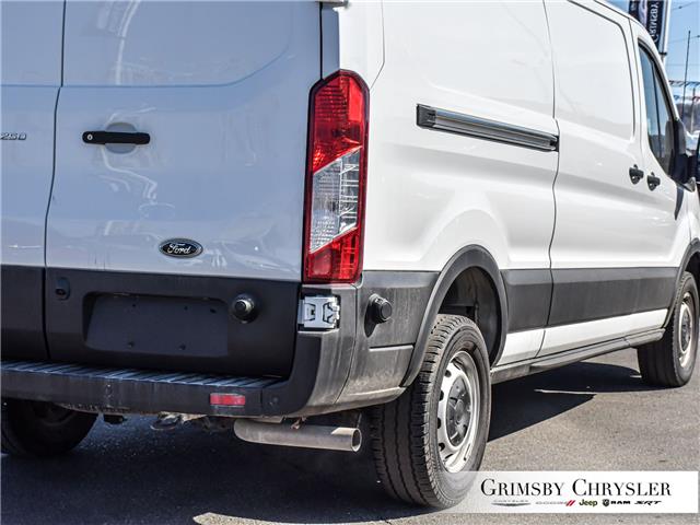 2023 Ford Transit-250 Cargo Base (Stk: U6089) in Grimsby - Image 10 of 32