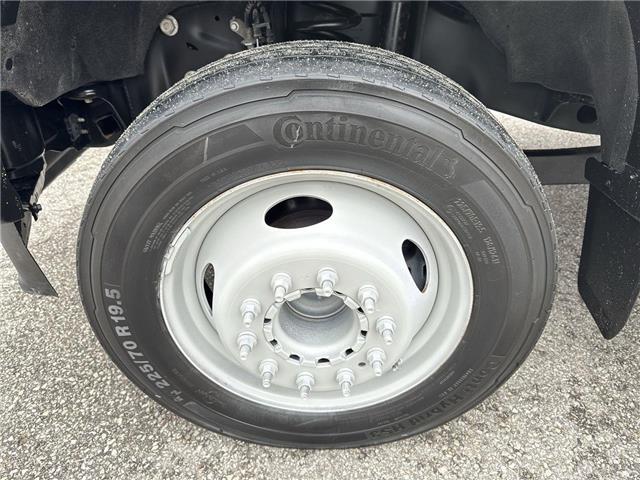 2021 Ford F-450 Chassis XL (Stk: ATNP7426) in Vaughan - Image 10 of 24