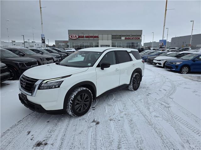 2023 Nissan Pathfinder S (Stk: B0513) in Saskatoon - Image 1 of 23
